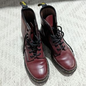 Cherry doc marten boots!